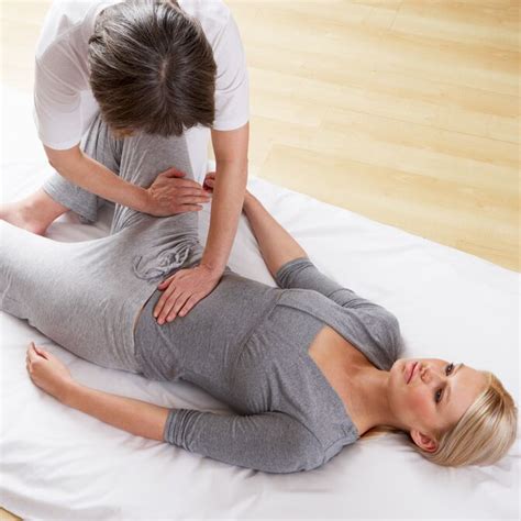 Erotic massage Ghedi