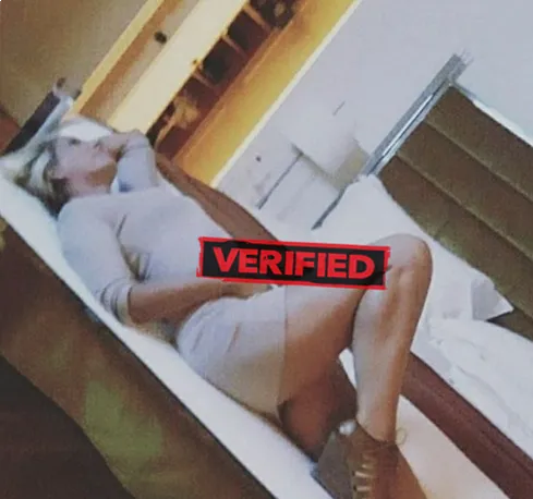 Britney sexy Putain Écublens