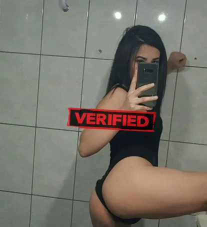 Veronica tits Prostituta Ribeirão
