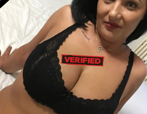 Britney Sexmaschine Prostituierte Altenkunstadt