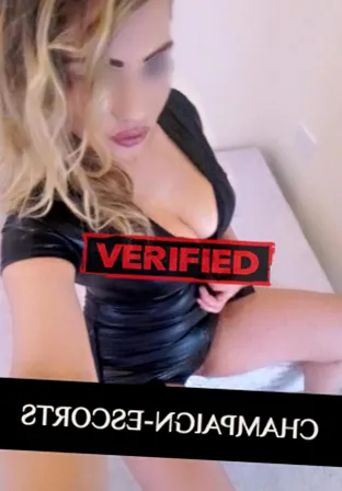 Emma fucker Prostitute Keflavik